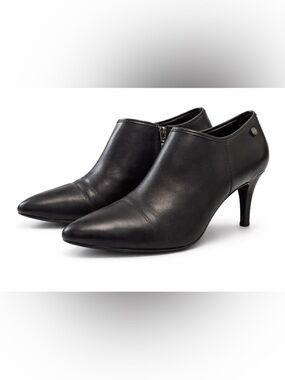 Calvin Klein Black Leather Ankle Boot Heels 8